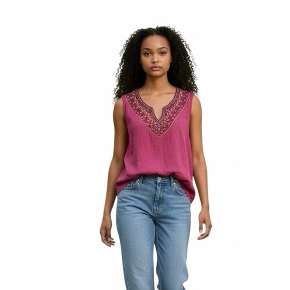 Akemi +Kin Anthropologie Pink Embroidery Collar Top Rayon Blend Pullover Size XS